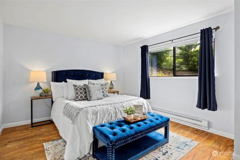3950 Lake Washington Boulevard Se Bellevue WA 98006