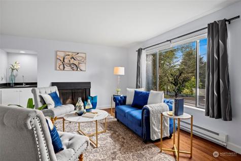 3950 Lake Washington Boulevard Se Bellevue WA 98006