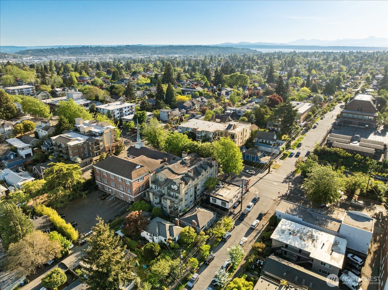 7814 Greenwood Avenue N Seattle WA 98103