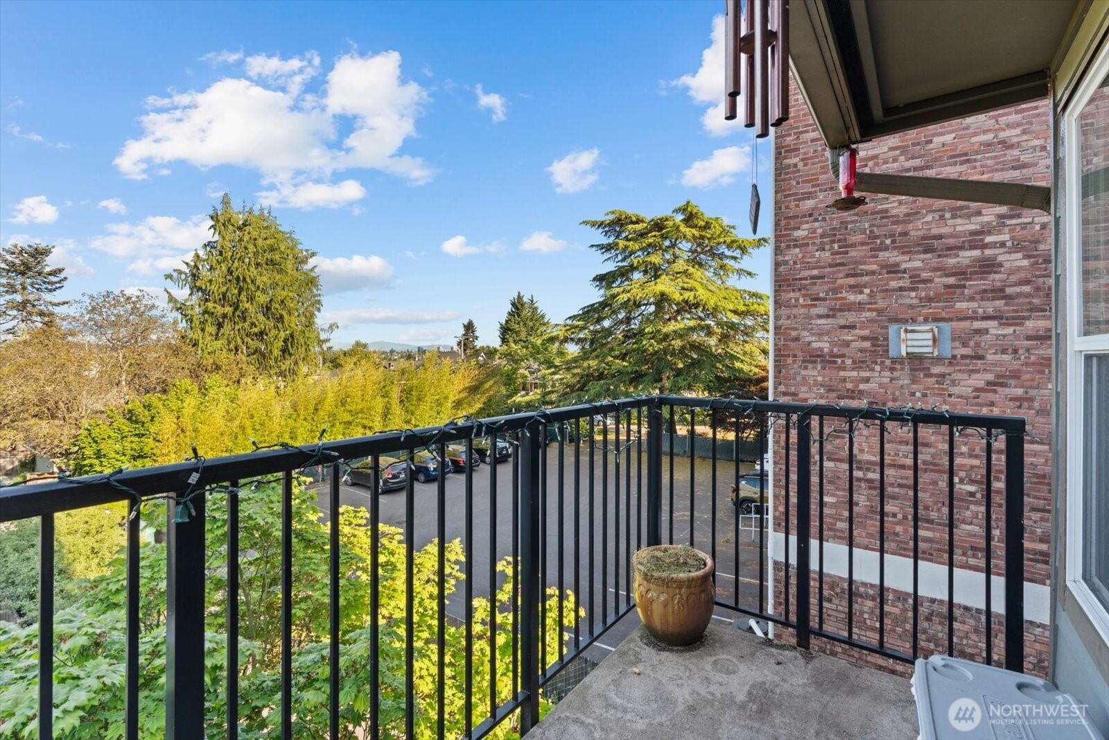 7814 Greenwood Avenue N Seattle WA 98103