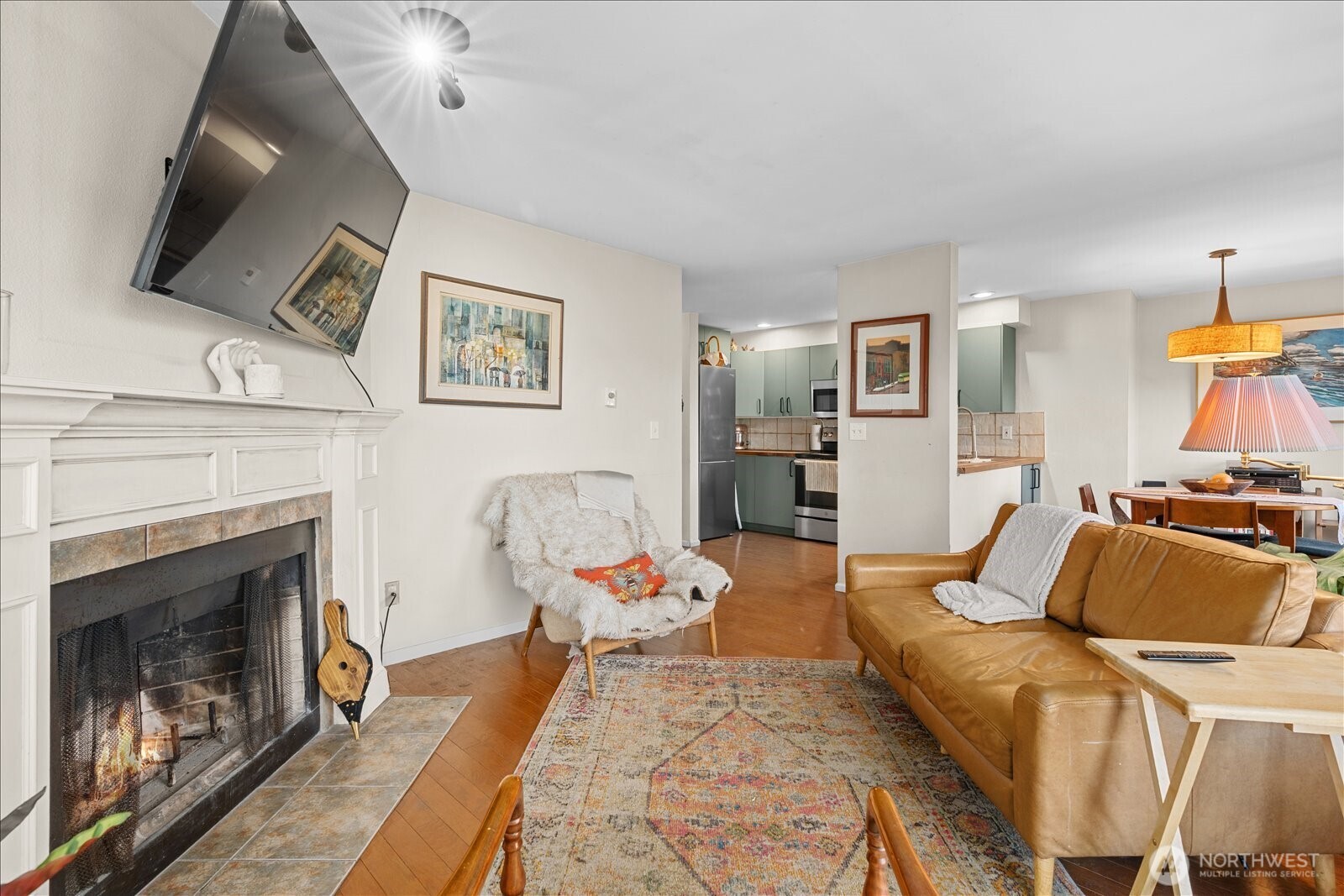 7814 Greenwood Avenue N Seattle WA 98103