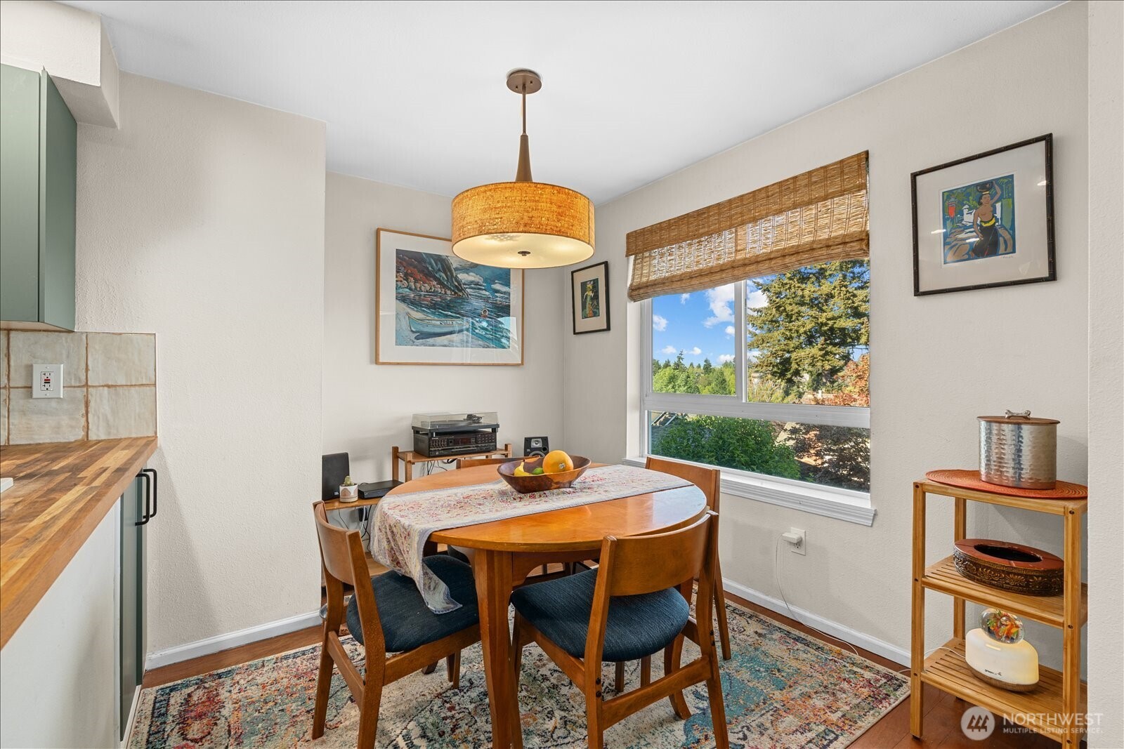 7814 Greenwood Avenue N Seattle WA 98103