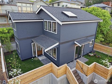 909 32nd Avenue S Seattle WA 98144