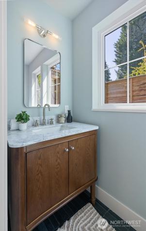 909 32nd Avenue S Seattle WA 98144