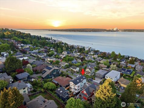 909 32nd Avenue S Seattle WA 98144