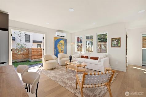 909 32nd Avenue S Seattle WA 98144