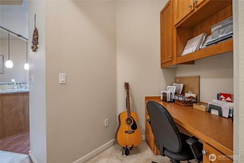 4313 Issaquah-pine Lake Road SE Sammamish WA 98075
