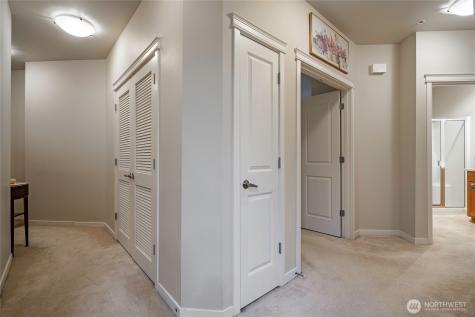 4313 Issaquah-pine Lake Road SE Sammamish WA 98075