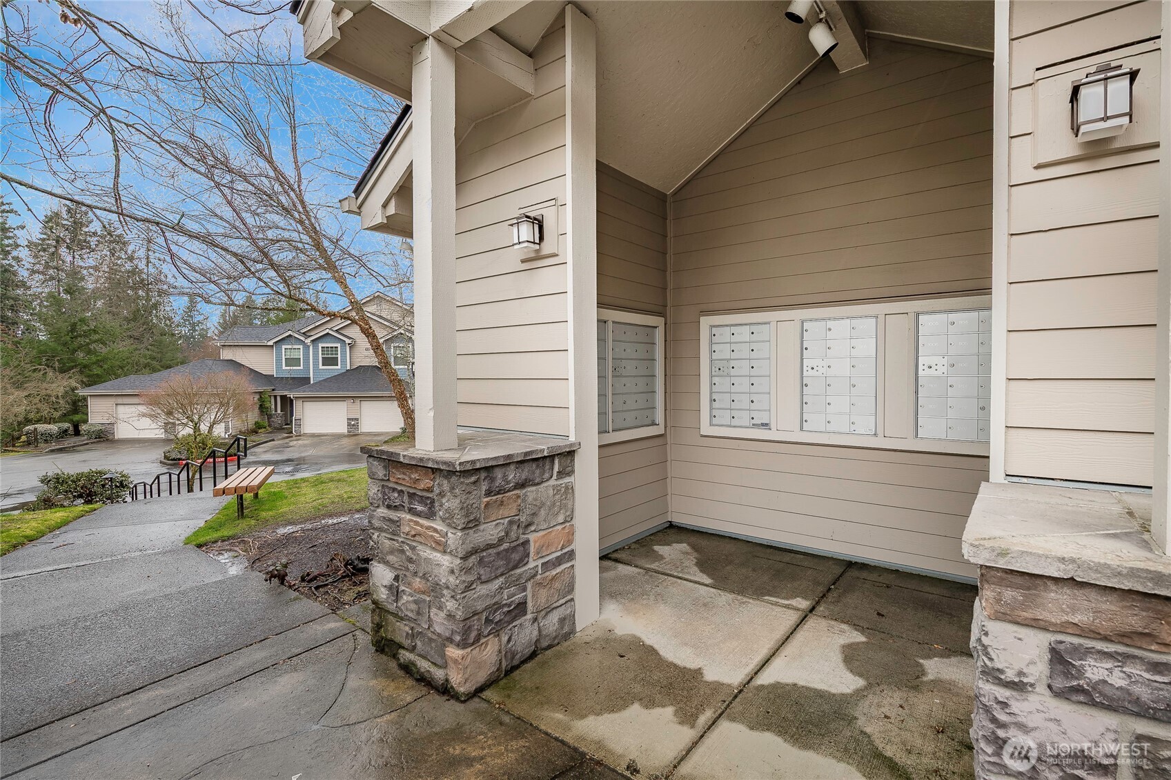 4313 Issaquah-pine Lake Road SE Sammamish WA 98075