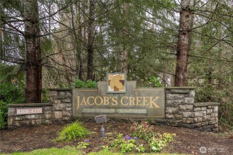 4313 Issaquah-pine Lake Road SE Sammamish WA 98075