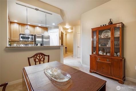 4313 Issaquah-pine Lake Road SE Sammamish WA 98075