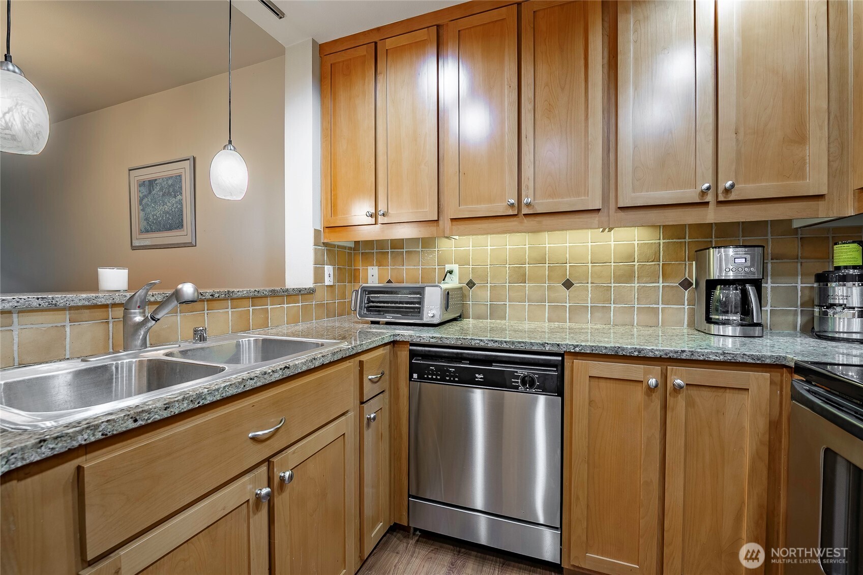 4313 Issaquah-pine Lake Road SE Sammamish WA 98075