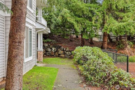 23760 SE 52nd Lane Issaquah WA 98029