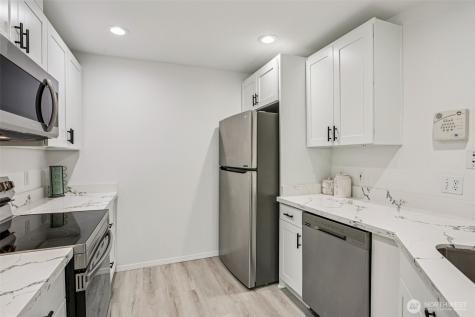 23760 SE 52nd Lane Issaquah WA 98029