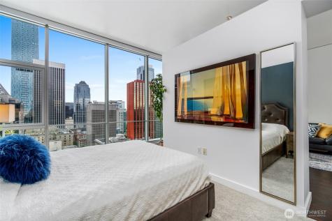 909 5th Avenue Seattle WA 98104