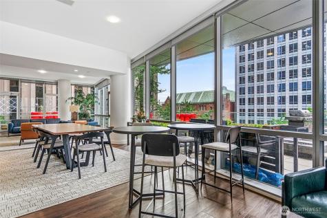 909 5th Avenue Seattle WA 98104