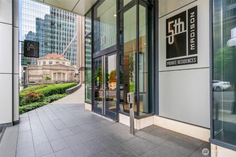 909 5th Avenue Seattle WA 98104