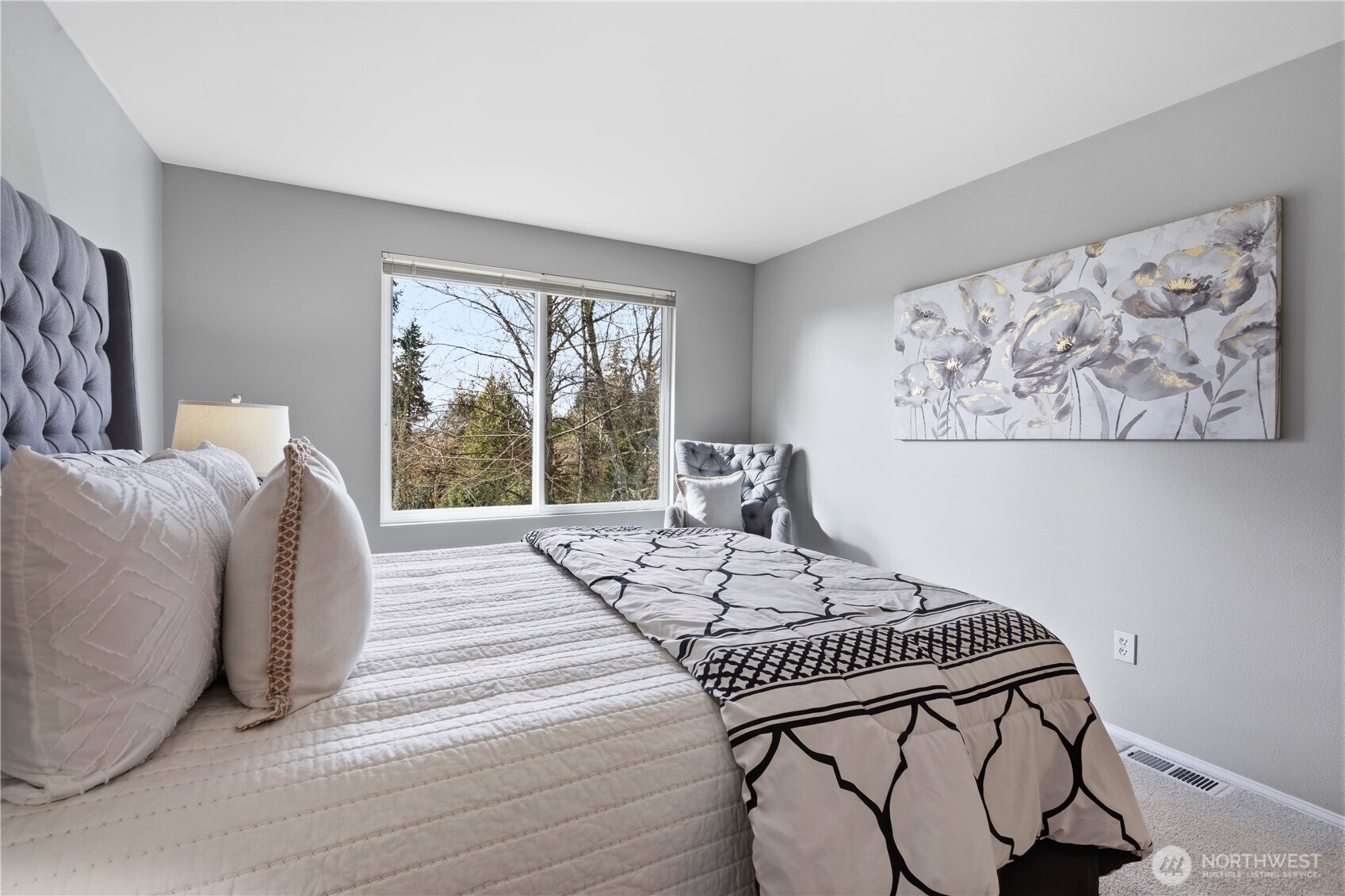 6649 SE Cougar Mountain Way Bellevue WA 98006
