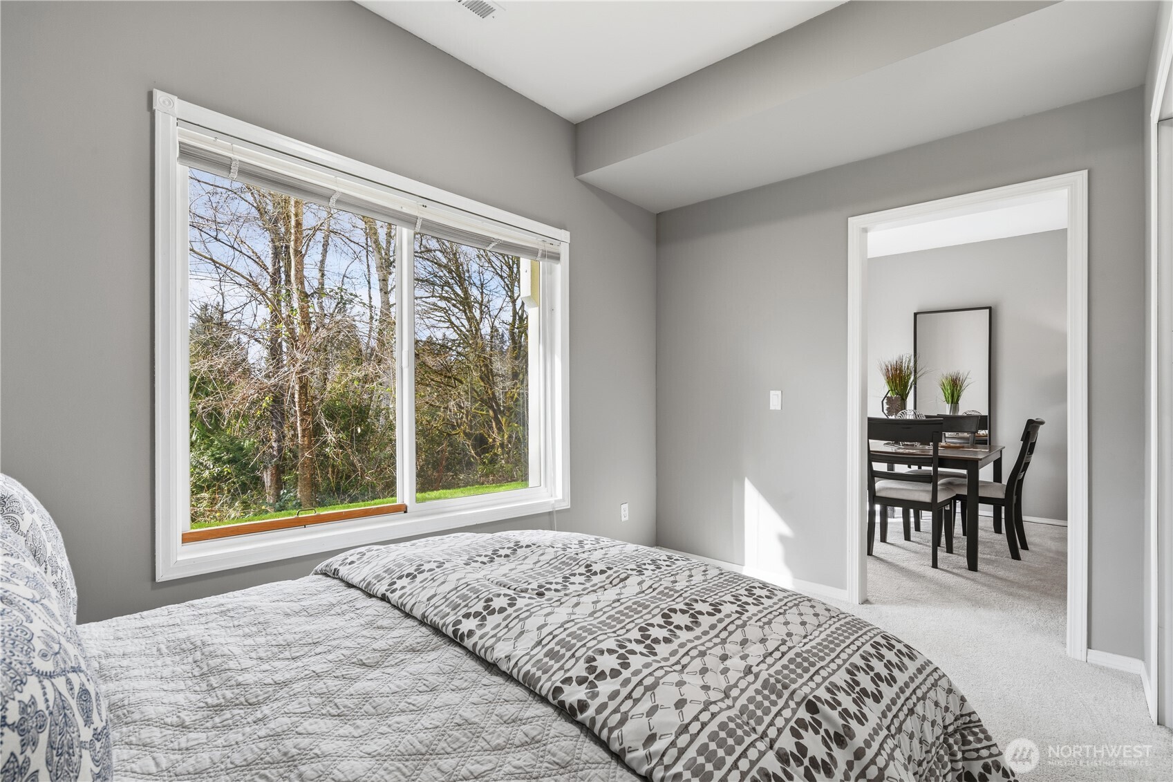 6649 SE Cougar Mountain Way Bellevue WA 98006