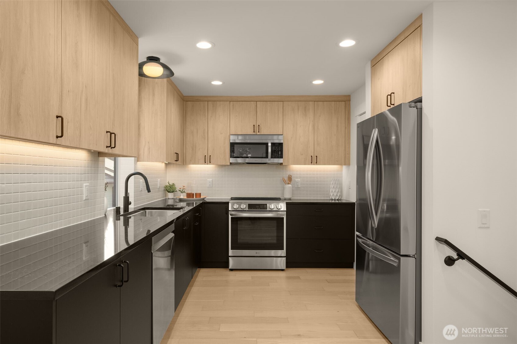 7341 21st Avenue NE Seattle WA 98115