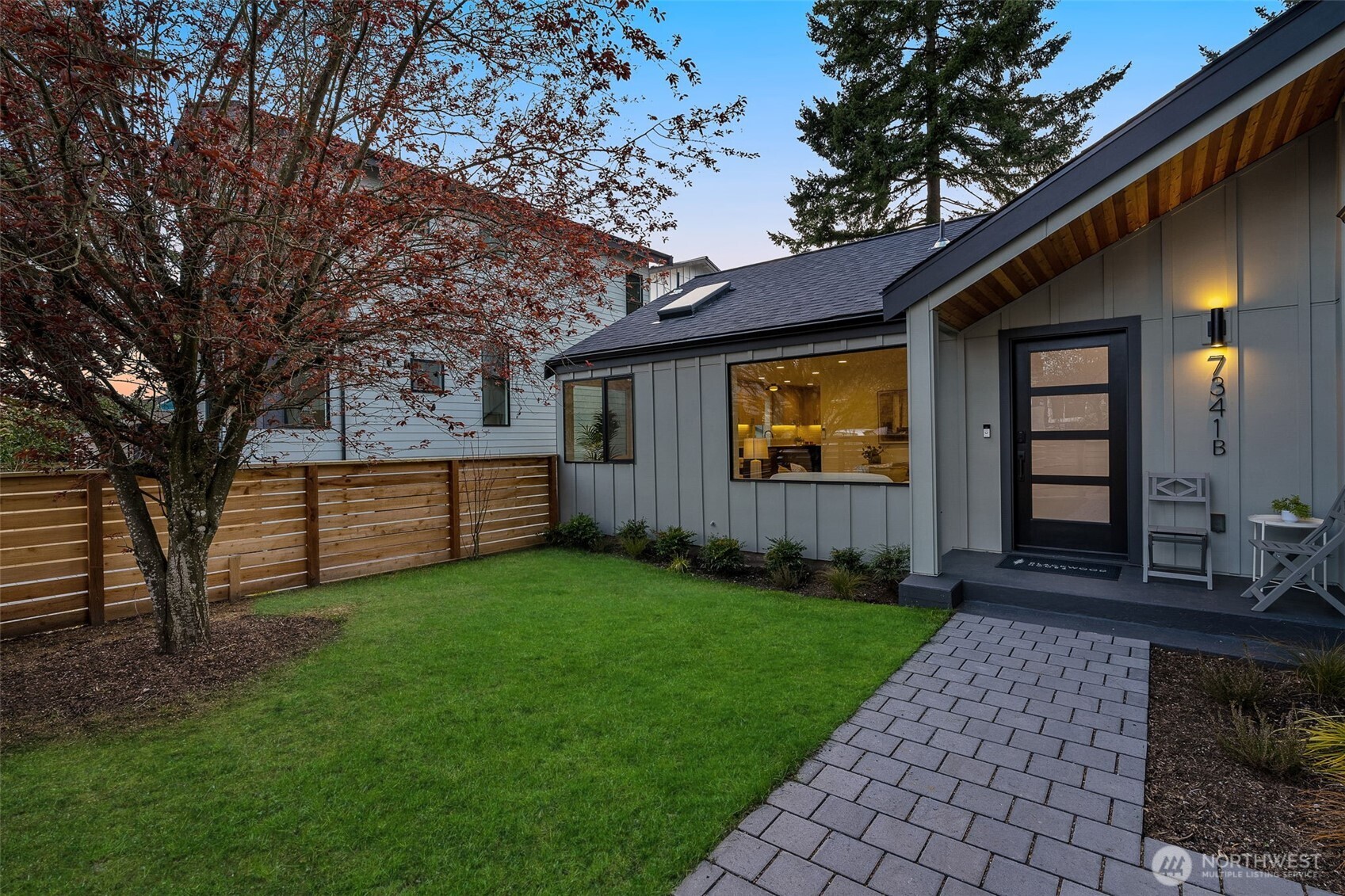 7341 21st Avenue NE Seattle WA 98115