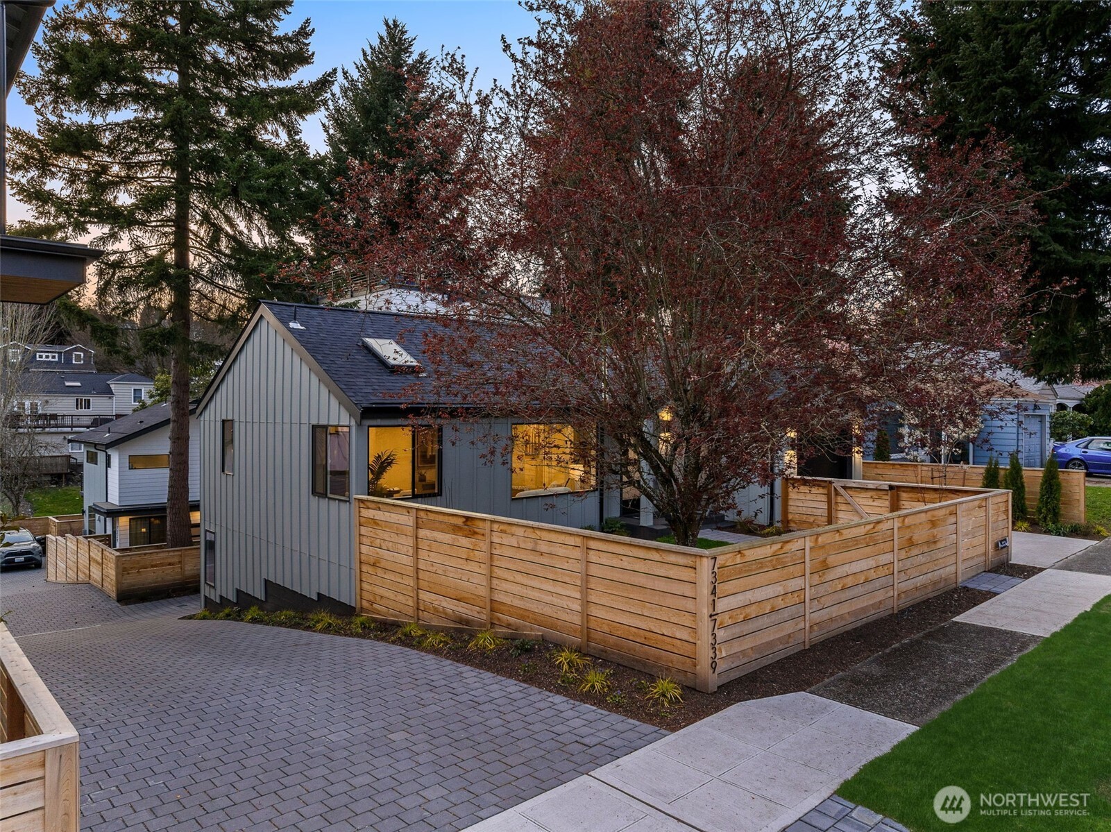 7341 21st Avenue NE Seattle WA 98115