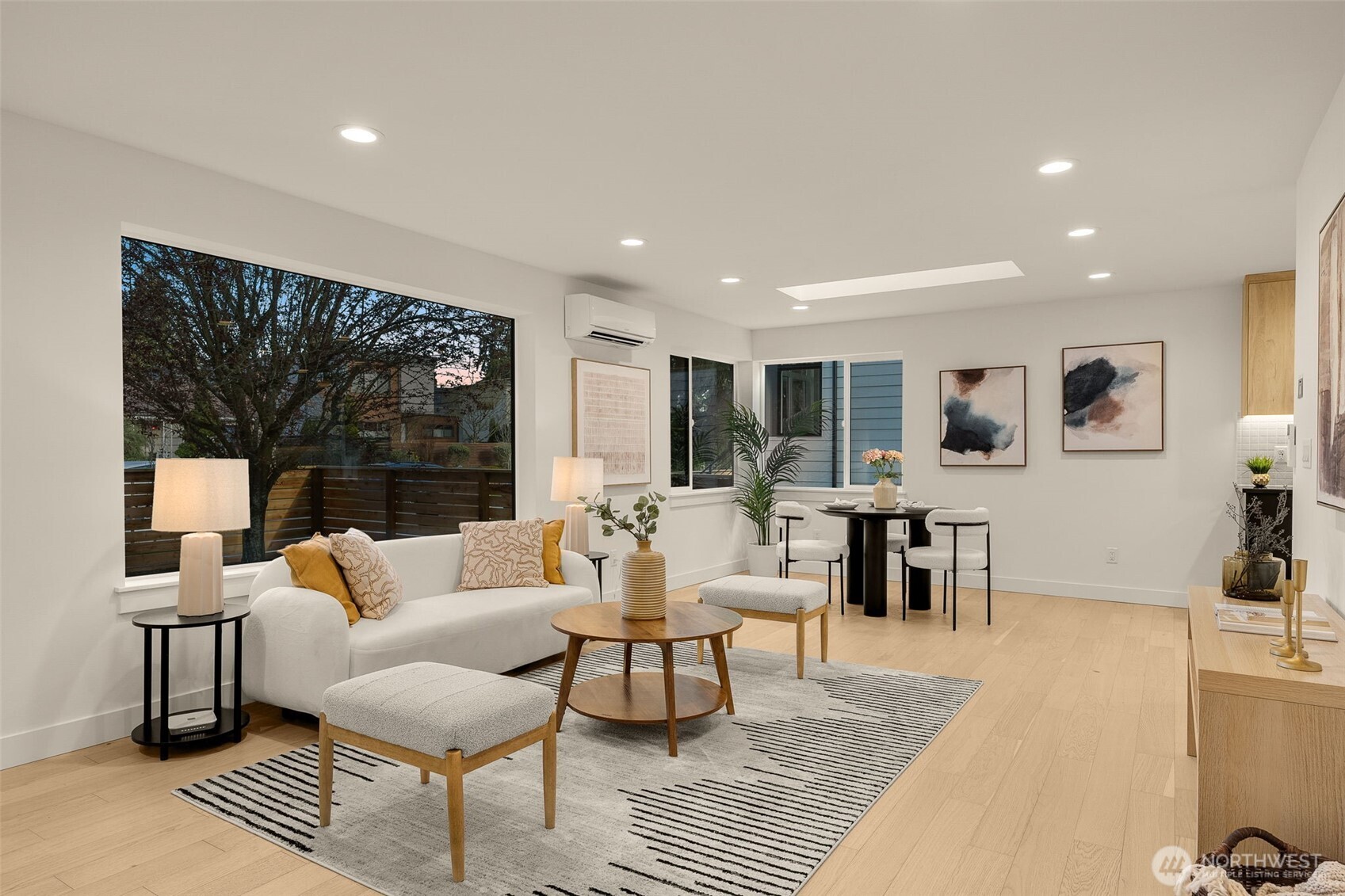 7341 21st Avenue NE Seattle WA 98115