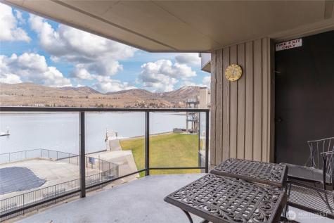 103 N Park Street Chelan WA 98816