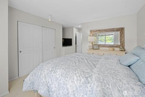 15325 SE 155th Place Renton WA 98058