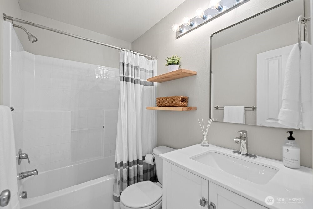 15325 SE 155th Place Renton WA 98058