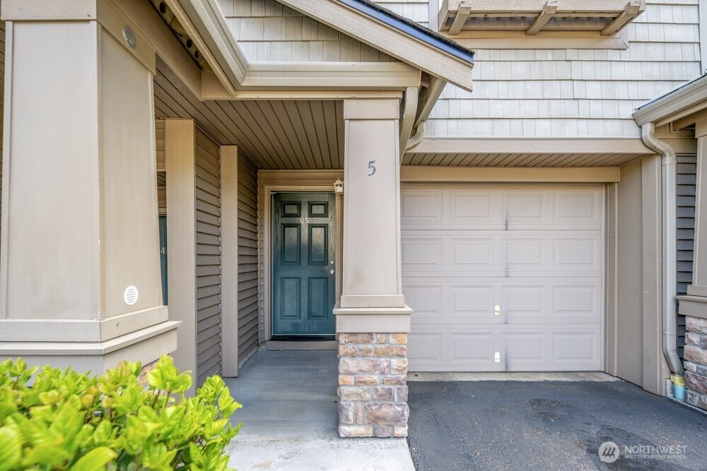 15325 SE 155th Place Renton WA 98058