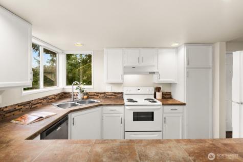 15175 Sunwood Boulevard Tukwila WA 98188
