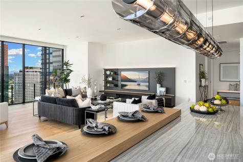 838 Avenue Square NE Bellevue WA 98004