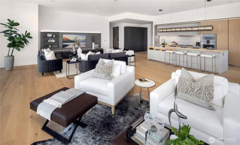 838 Avenue Square NE Bellevue WA 98004