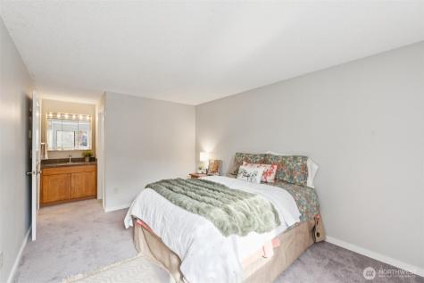 7307 N Skyview Place Tacoma WA 98406