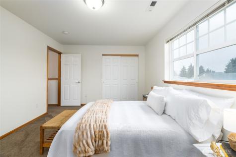 1182 Decatur Circle Burlington WA 98233