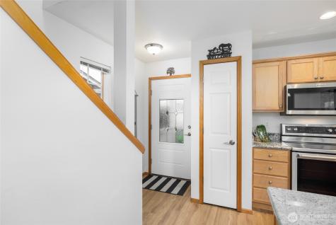 1182 Decatur Circle Burlington WA 98233
