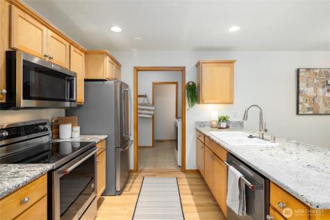 1182 Decatur Circle Burlington WA 98233