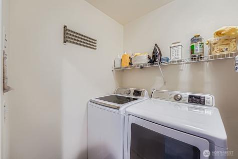 4109 S 220th Place Kent WA 98032