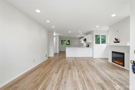 4404 Terrace Drive Everett WA 98203