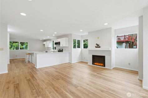 4404 Terrace Drive Everett WA 98203