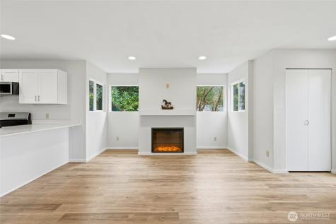 4404 Terrace Drive Everett WA 98203