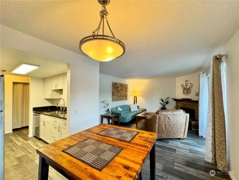 323 75th Street SE Everett WA 98203