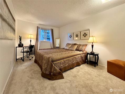 323 75th Street SE Everett WA 98203