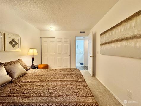 323 75th Street SE Everett WA 98203