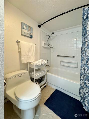 323 75th Street SE Everett WA 98203
