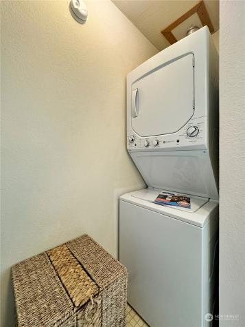 323 75th Street SE Everett WA 98203