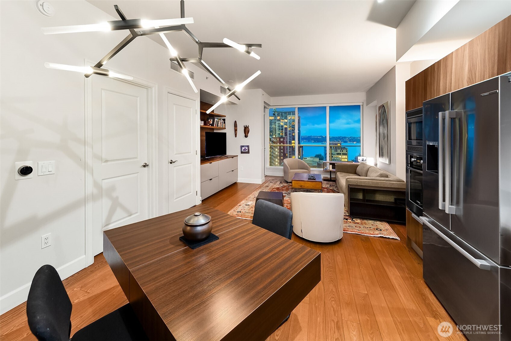 1920 4th Avenue Seattle WA 98101