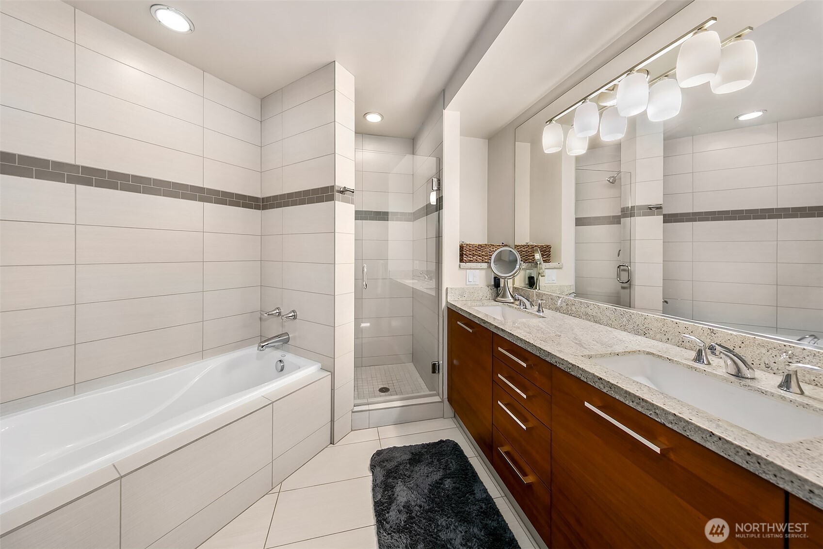 1920 4th Avenue Seattle WA 98101