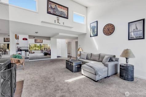 10911 Glen Acres Drive S Seattle WA 98168